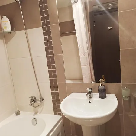 Апартаменты Sunrise View With Free In Cornelia Deluxe Residence, Free Parking Банско